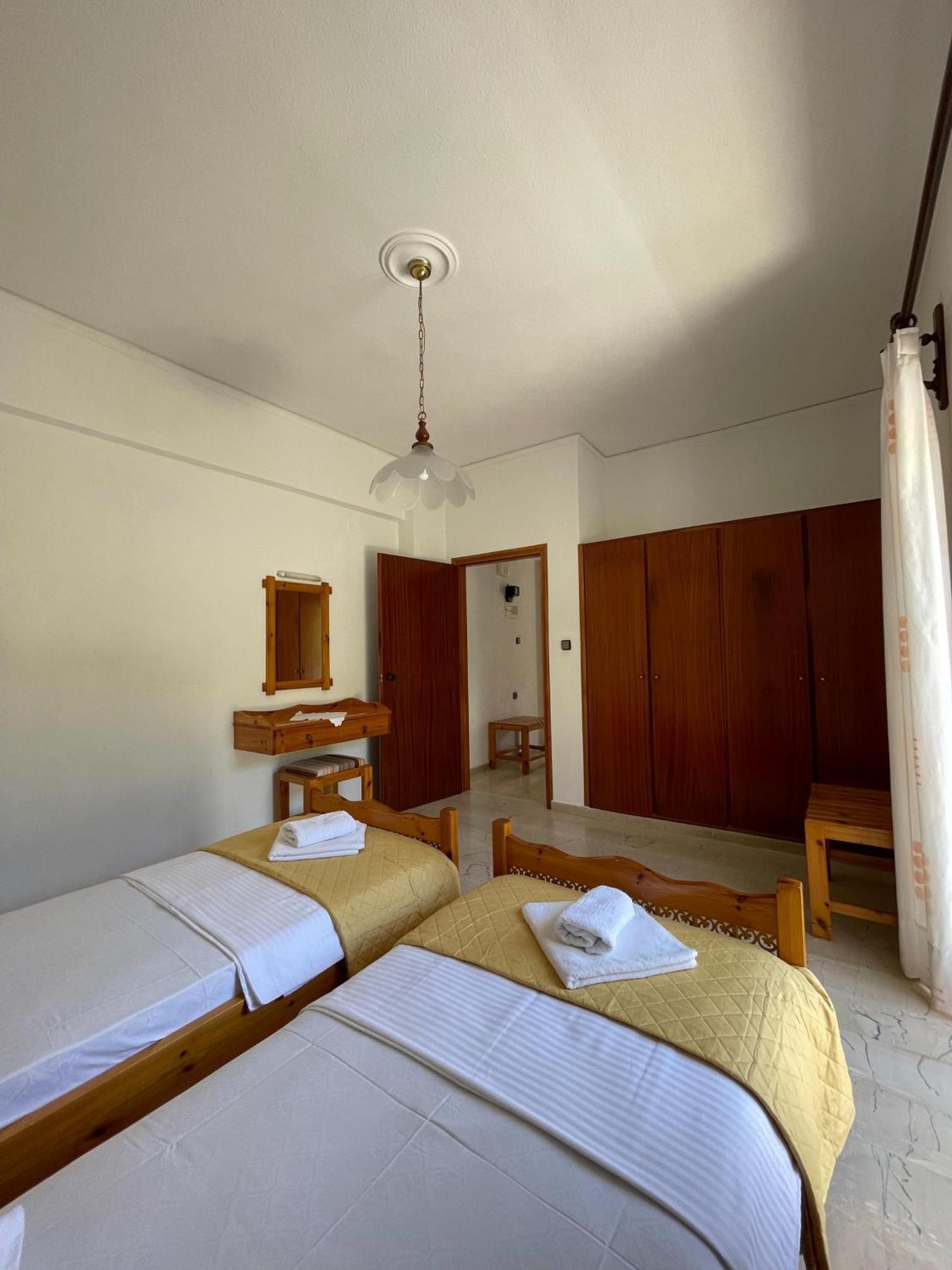 Aeolos Apartments 콜림바리 외부 사진